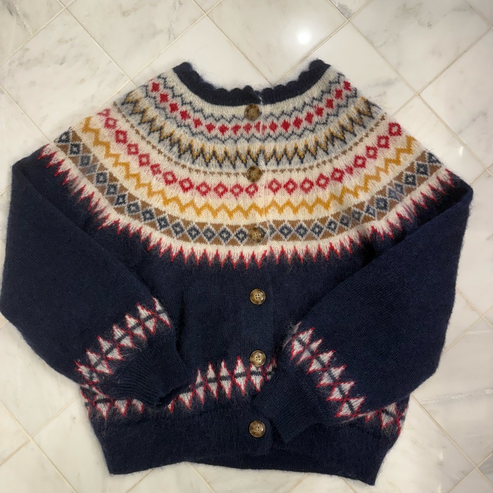This is a DÔEN Amble Fair Isle knitted cardigan